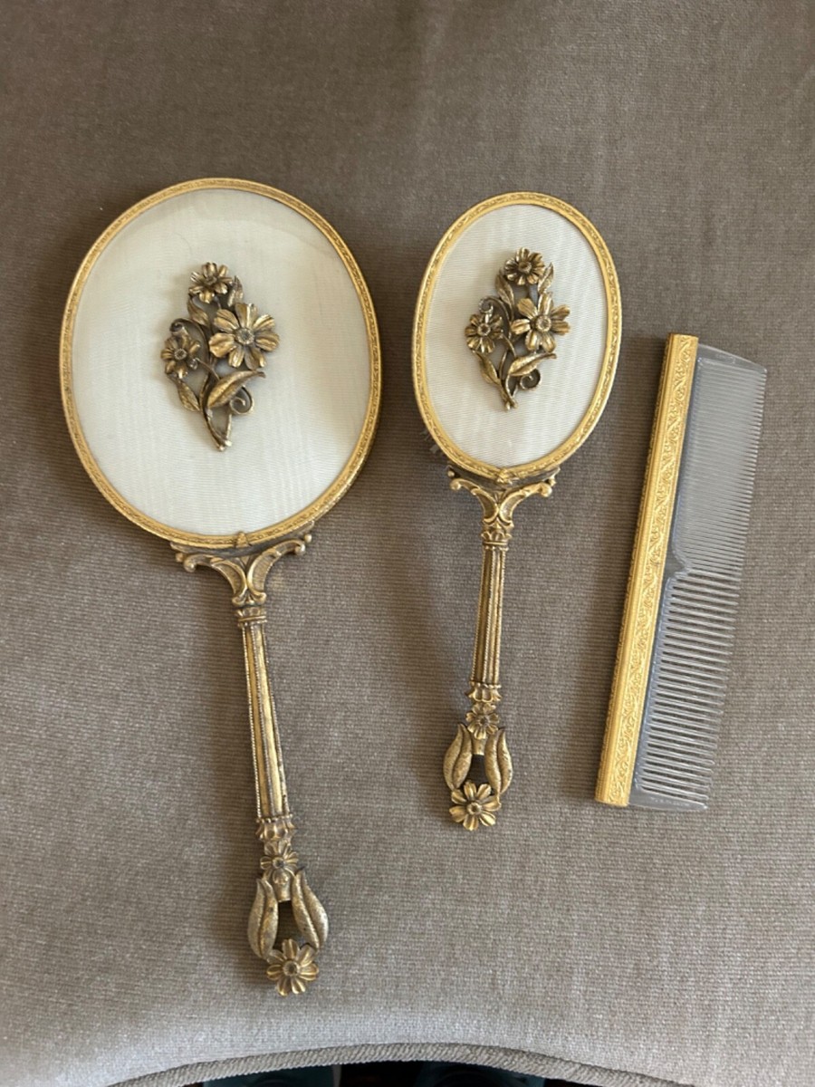 MATSON VINTAGE VANITY DRESSER HAND MIRROR, BRUSH & COMB SET MATSON VINTAGE VANITY DRESSER HAND MIRROR, BRUSH & COMB SET