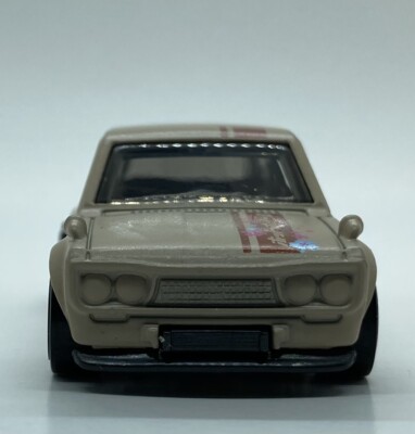 Hot Wheels 71 Datsun 510 Bluebird Wagon 5 Pack Exclusive 2021 Tan