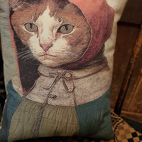 VINTAGE PRIMITIVE FOLK COLONIAL REPRODUCTION ANTIQUE PORTRAIT CAT PILLOW NO. 2 - Picture 4 of 9