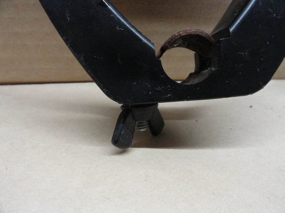 WeedEater Featherlite gas trimmer handle OEM - Image 3 of 4