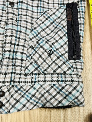 Volcom LUMBER JACKIE Sleeveless Zipper Jacket Vest Snowboard ~ Women's L / Plaid - Picture 6 of 18