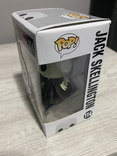 Funko Pop! Disney - NBC -Jack Skellington w/Snowflake #114 Exclusive w/protector - Picture 2 of 7