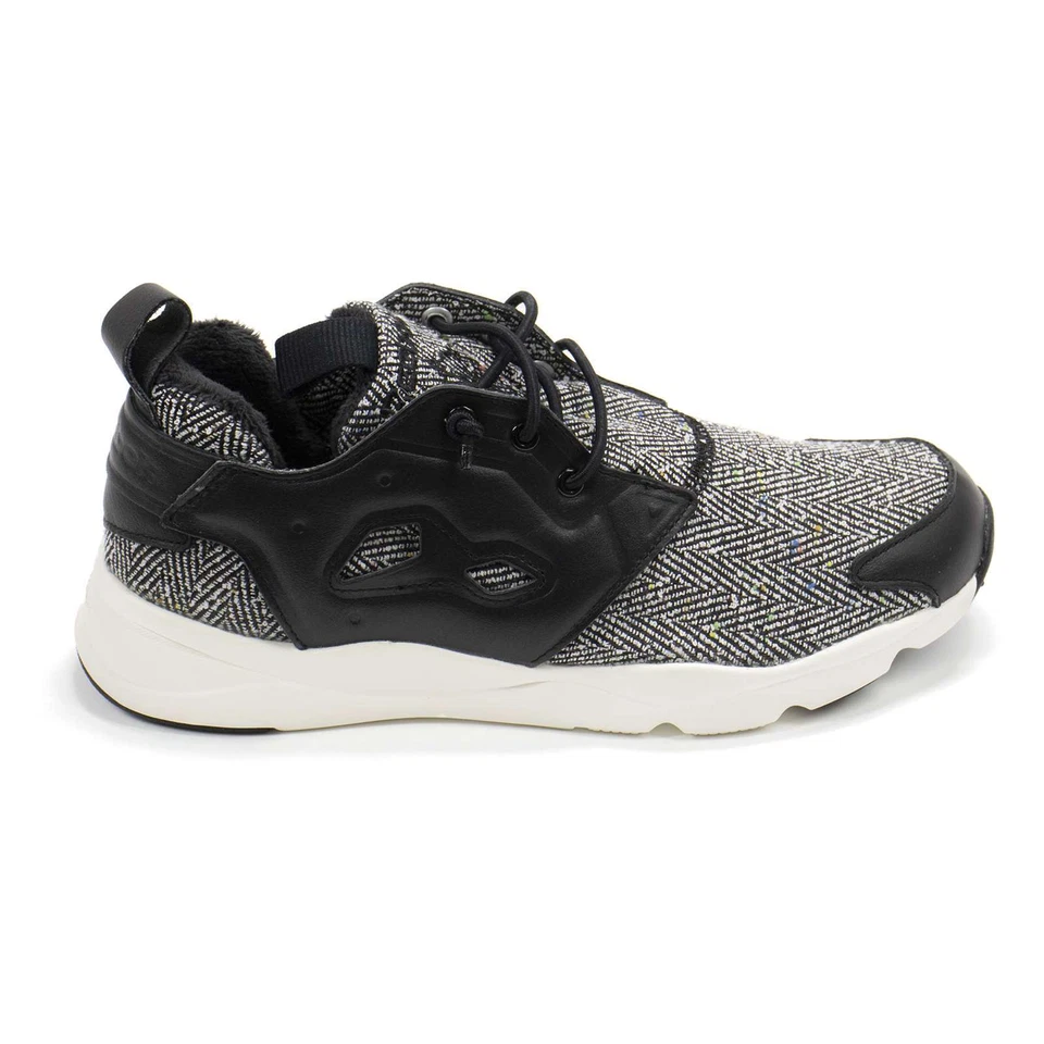 Mujer Reebok Furylite Invierno Negro Tenis Forrado de Vellón Cálido Tenis NUEVO Foto 2 de 4