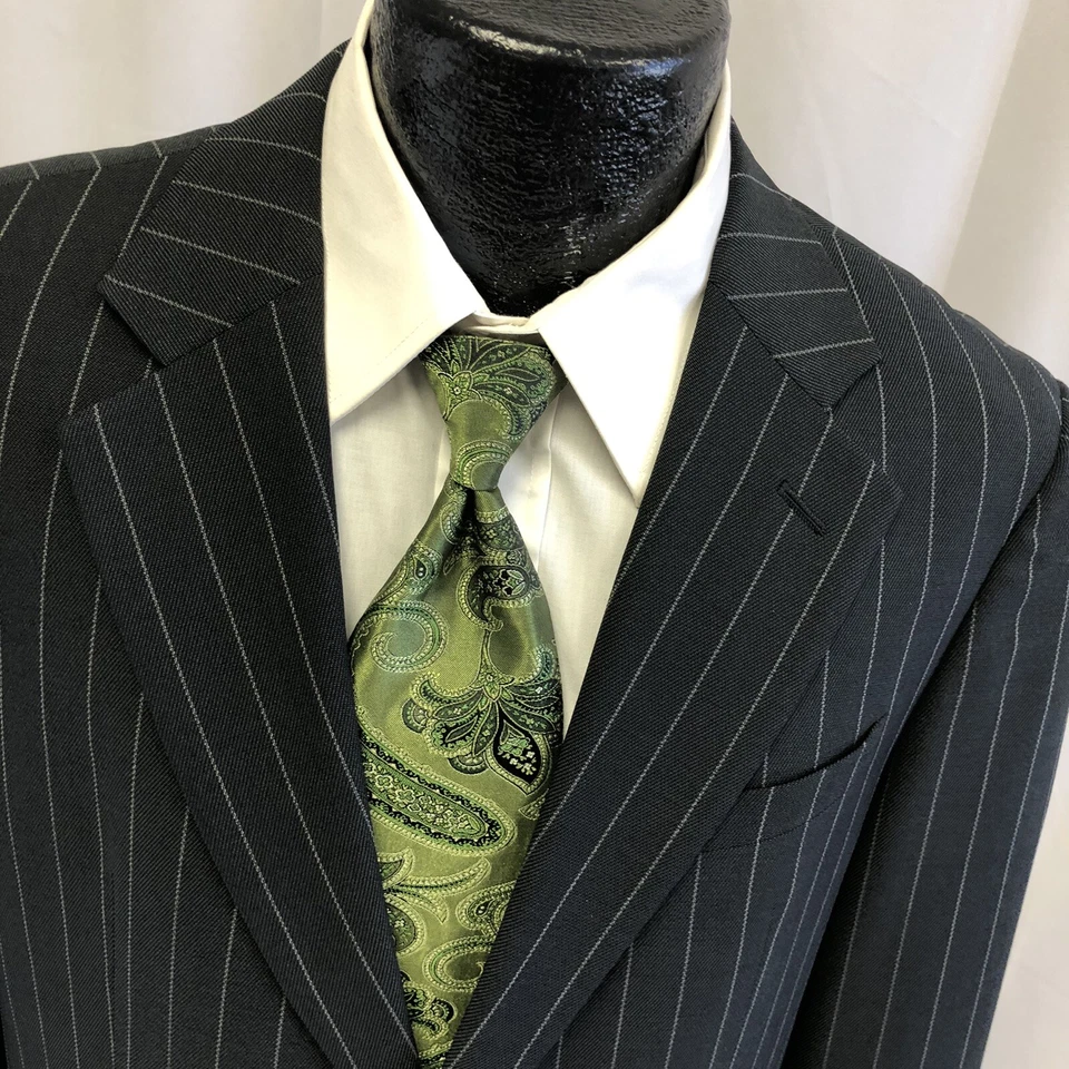 Abrigo deportivo negro Giorgio Armani Collezioni chaqueta a rayas tiza blazer de lana 40 L Foto 2 de 4