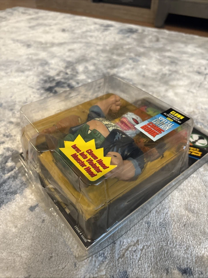 McFarlane Toys Spawn Серия 1 Клоун с комиксами + Серия 7 Фигурки Sam & Twitch - Изображение 4 из 4