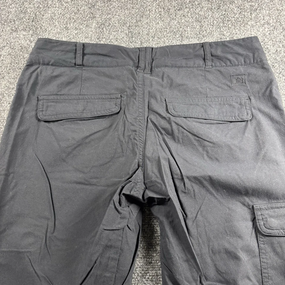 REI Cargo Pants Women's 8 Petite Black Zip off Convertible Crop UPF 50+ - Image 4 of 4
