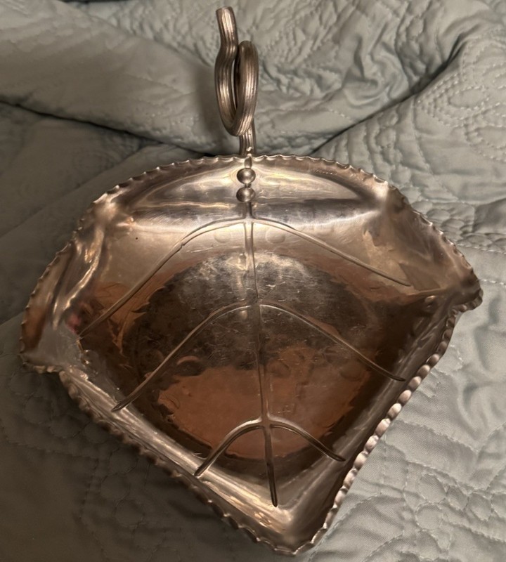 Buenilum Silver Aluminum Leaf Candy Trinket Dish Vintage FREE SHIPPING
