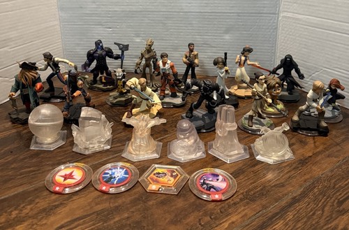 Konvolut Disney Infinity 2.0 und 3.0 Figuren Figuren und Kristalle - Bild 1 von 16