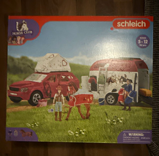 Schleich Horse Club Spielset Auto mit Pferdeanhänger Pferd & Figuren 42535
