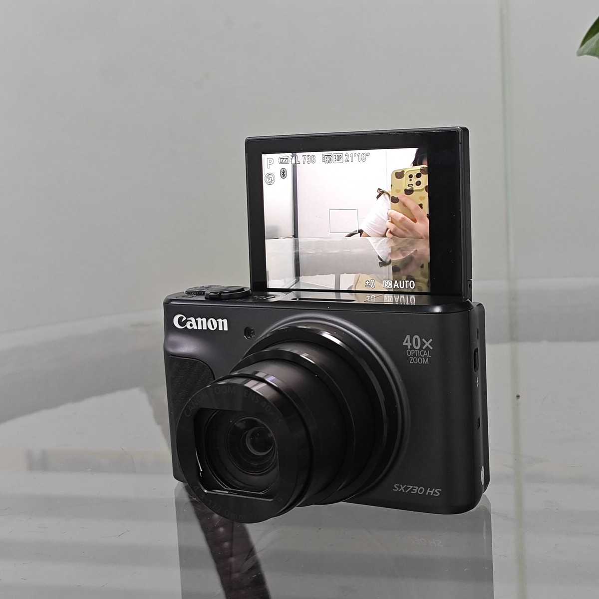 Canon PowerShot SX730 HS Digital Camera 20.3 MP W/40x Optical Zoom