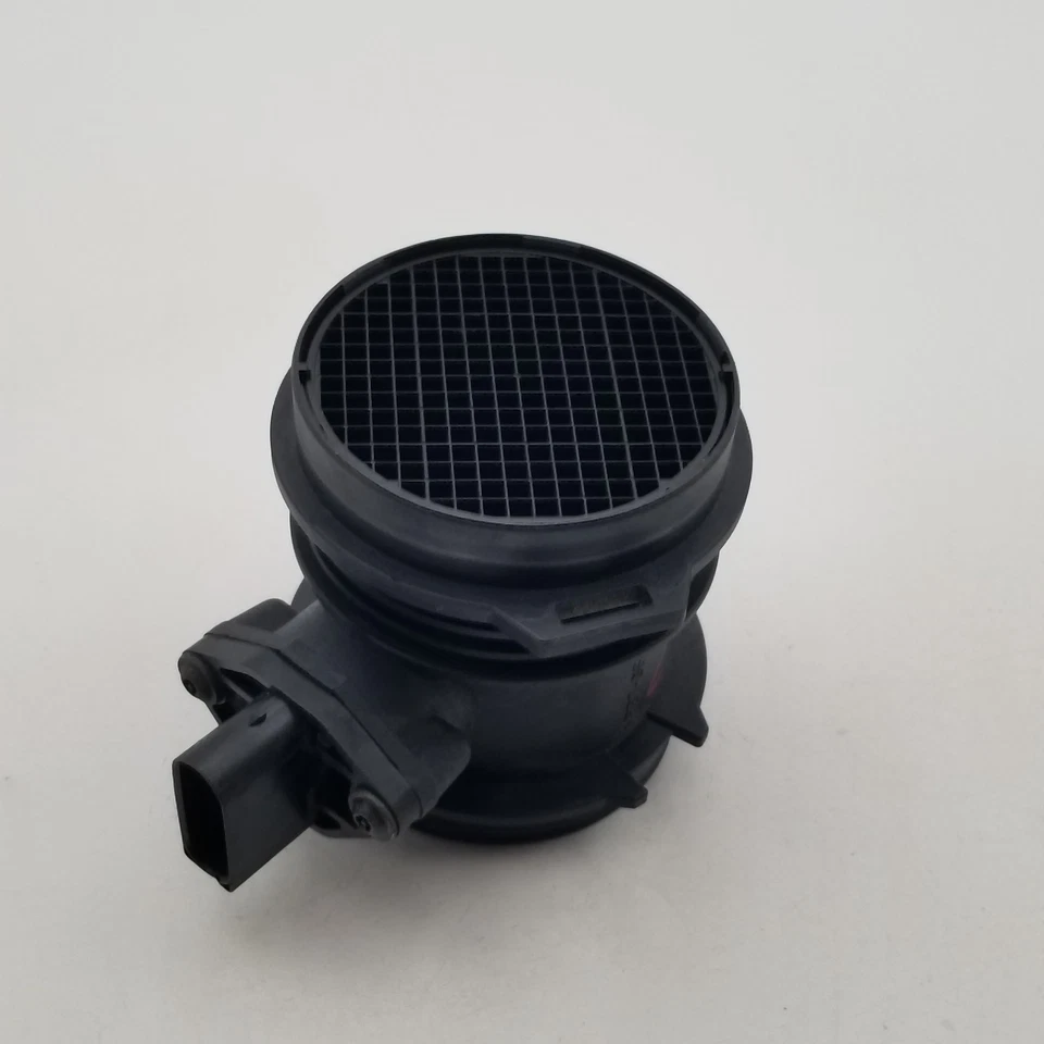 1997 - 2004 Mercedes-Benz E320 CLK320 SLK320 Mass Air Flow Sensor Meter Assembly - Image 3 of 4