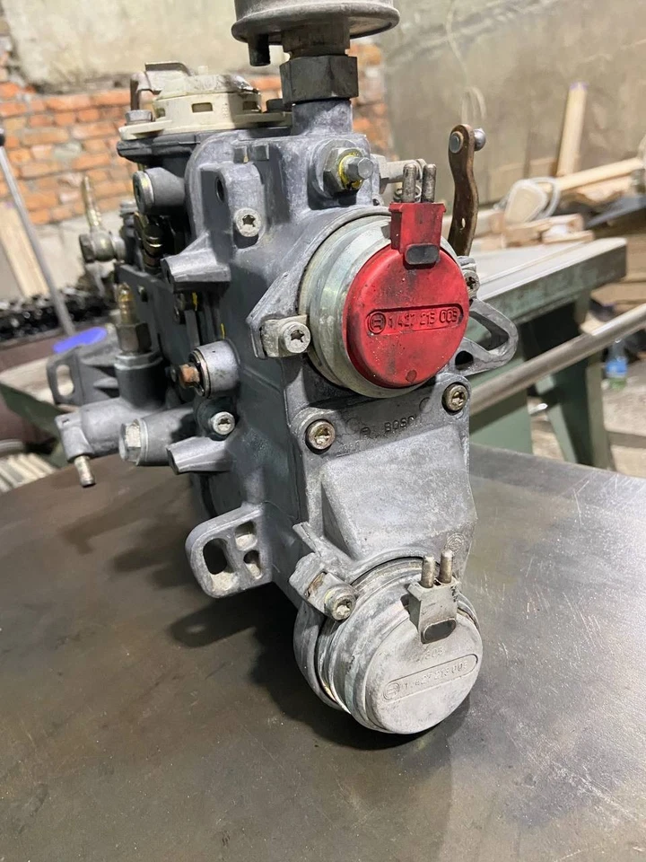 Bomba de inyección OM603 Mercedes-Benz W124 E300D bomba de combustible de alta presión 6030703801 Foto 3 de 4