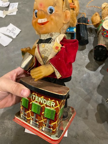Rosko Smoking Bartender - 1960's Toy Bar Decoration - NOT WORKING - Picture 2 of 6