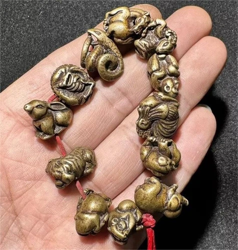 Archaische alte tibetische Handarbeit Kupfer zwölf chinesische Sternzeichen Armbänder Statue - Bild 3 von 9