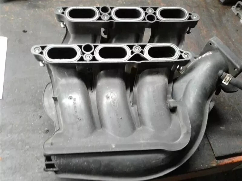 2001-2004 Ford Escape,Mazda Tribute Intake Manifold 3.0L Upper OEM 01-04 Foto 2 de 3