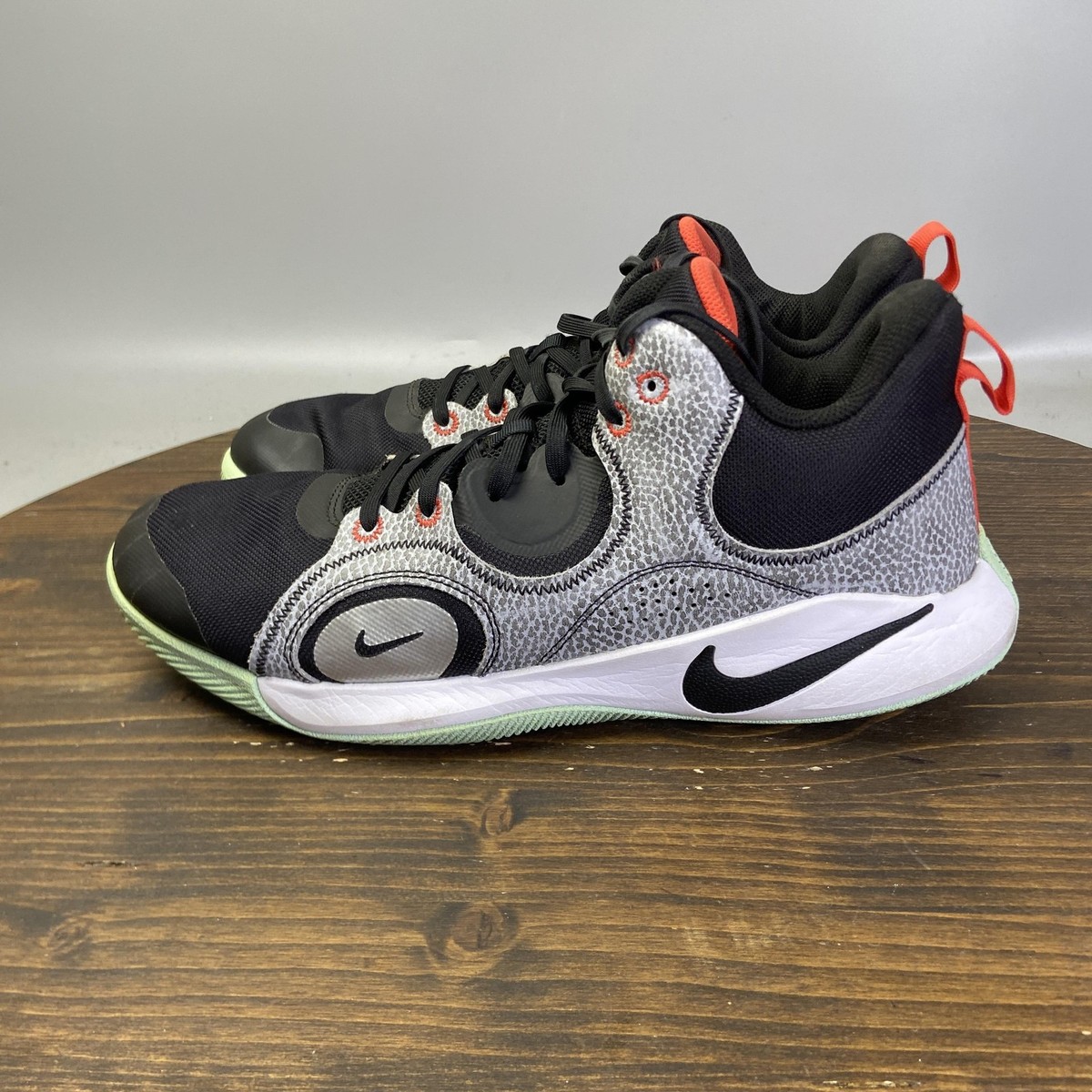 Nike Shoes Mens 9 Athletic Trainer Fly By Mid 2 Black Dark Grey Basketball Sport Nike Fly By Mid 2 Black Wolf Grey Men main image 3