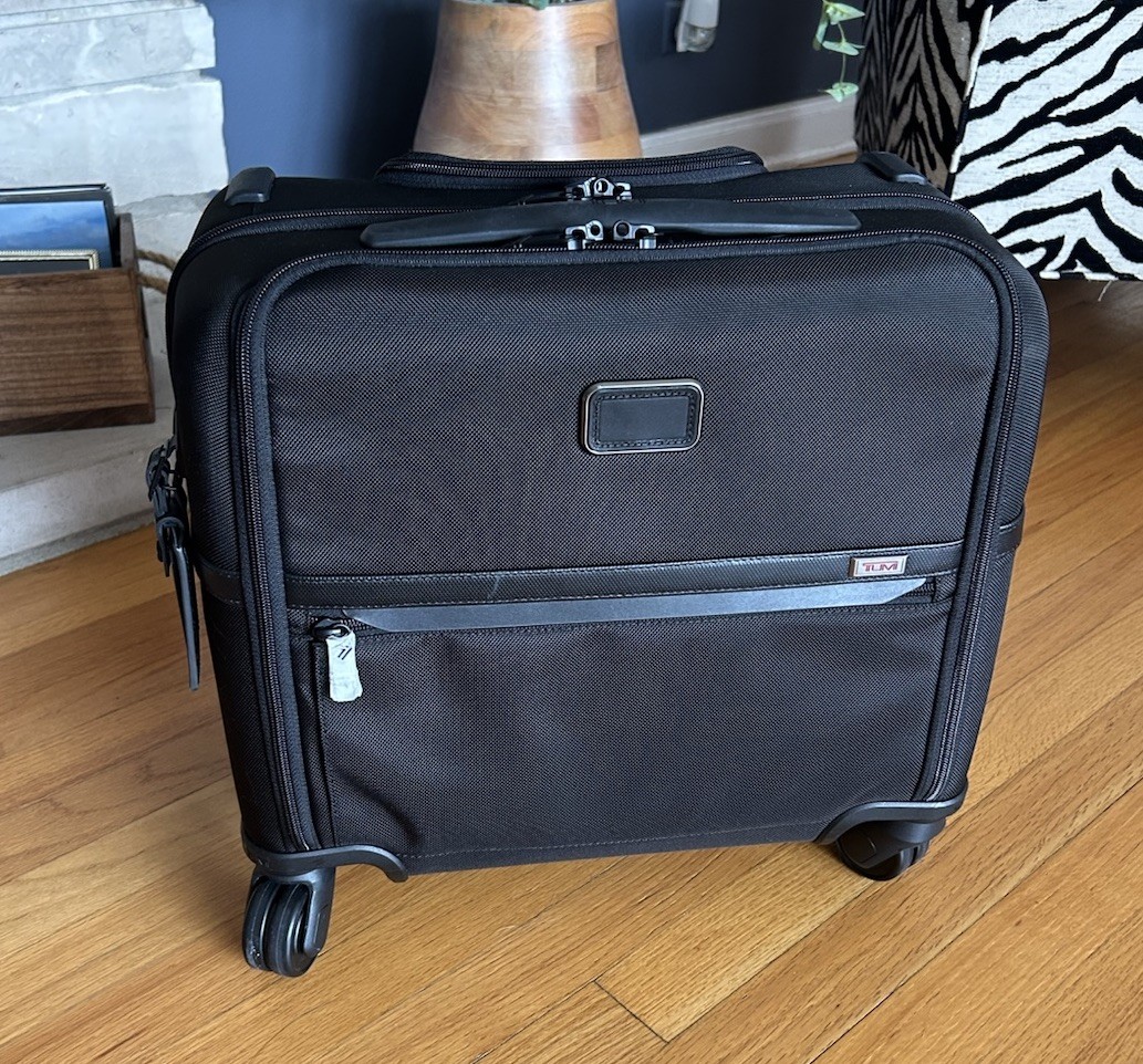 Tumi Alpha 3 Compact 4 Wheeled Brief Luggage
