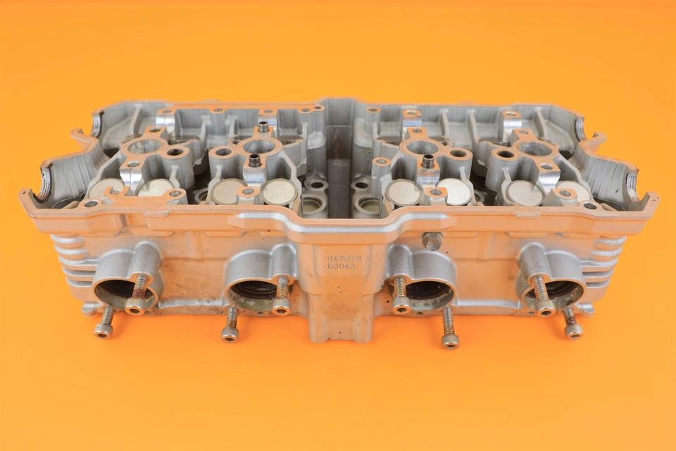 07-09 2007 Bandit 1250S OEM Cylinder Head Top End Camshaft Valves Assembly  - Image 4 of 4