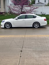 2009 Infiniti M35 BASE