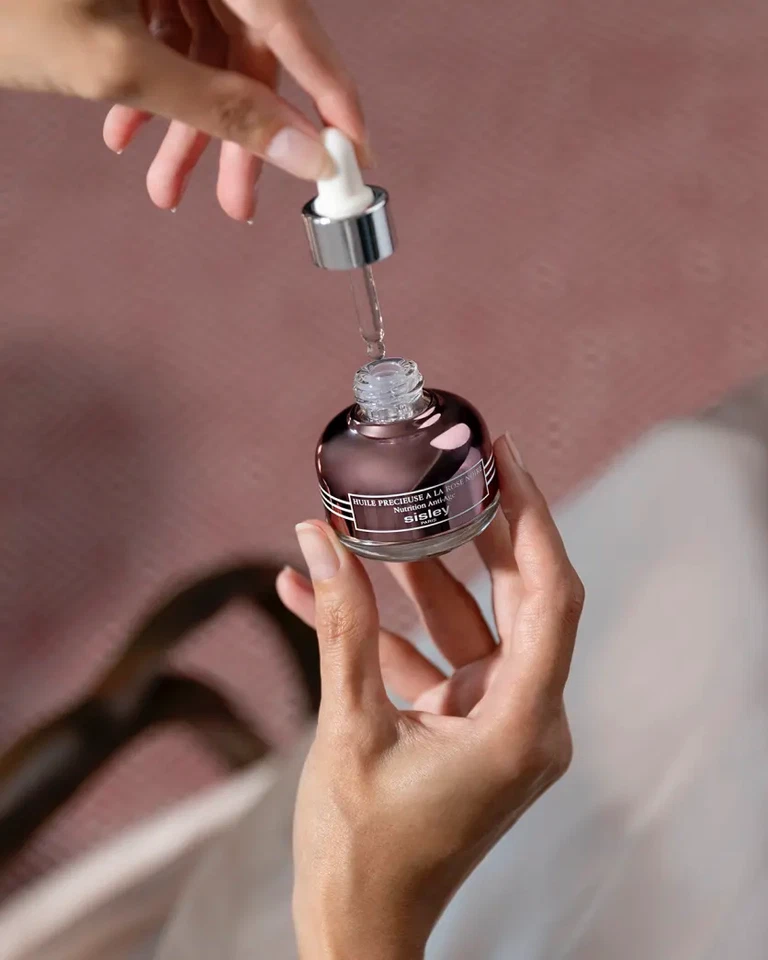 Sisley Black Rose Precious Face Oil Anti-Aging Nutrition 0.84oz./25ml New In Box - Image 4 of 4