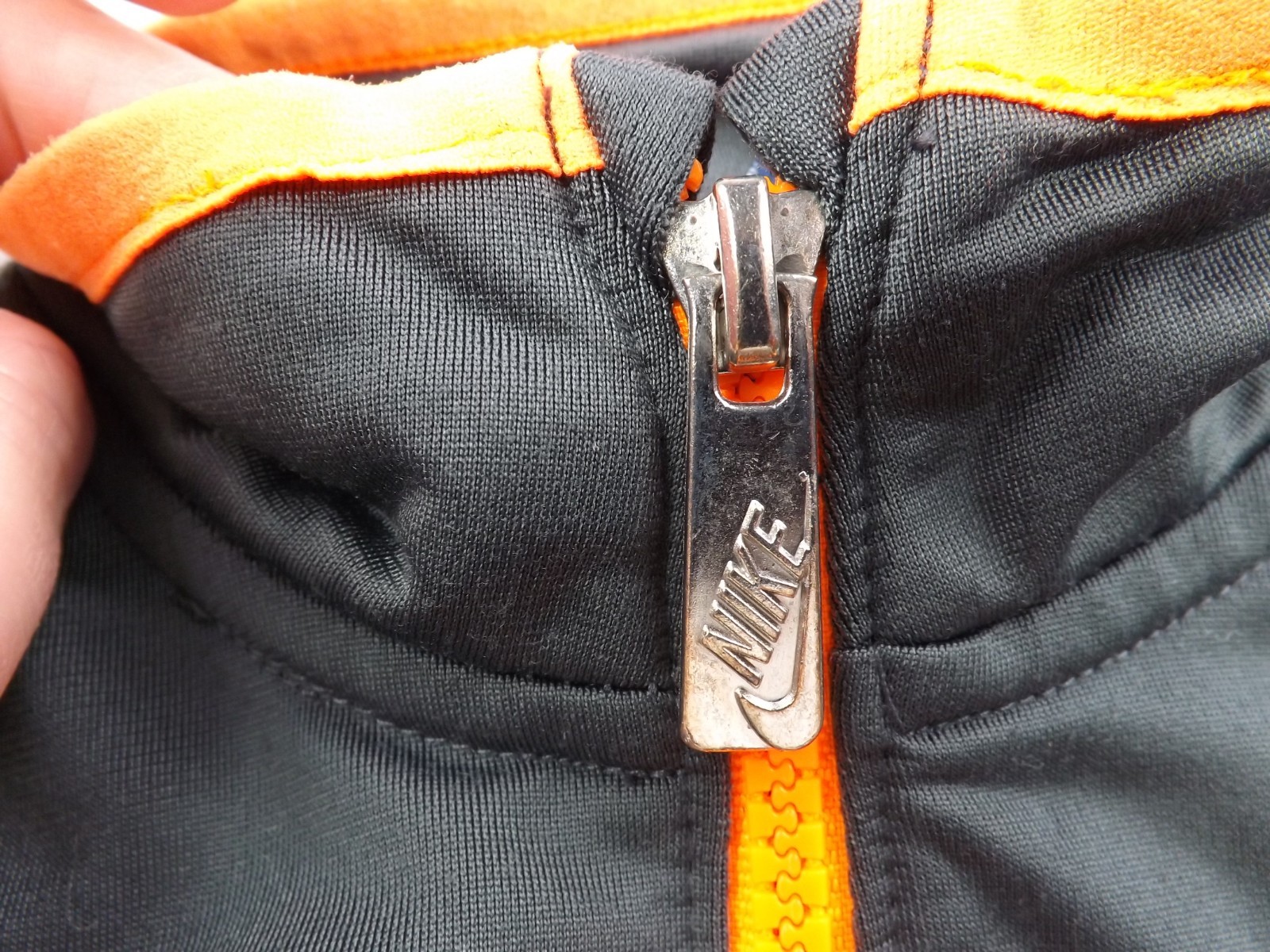 SACAI X NIKE Giacca Nike ragazzo taglia 2T bambino grigio arancione zip tasche basta fare grafica