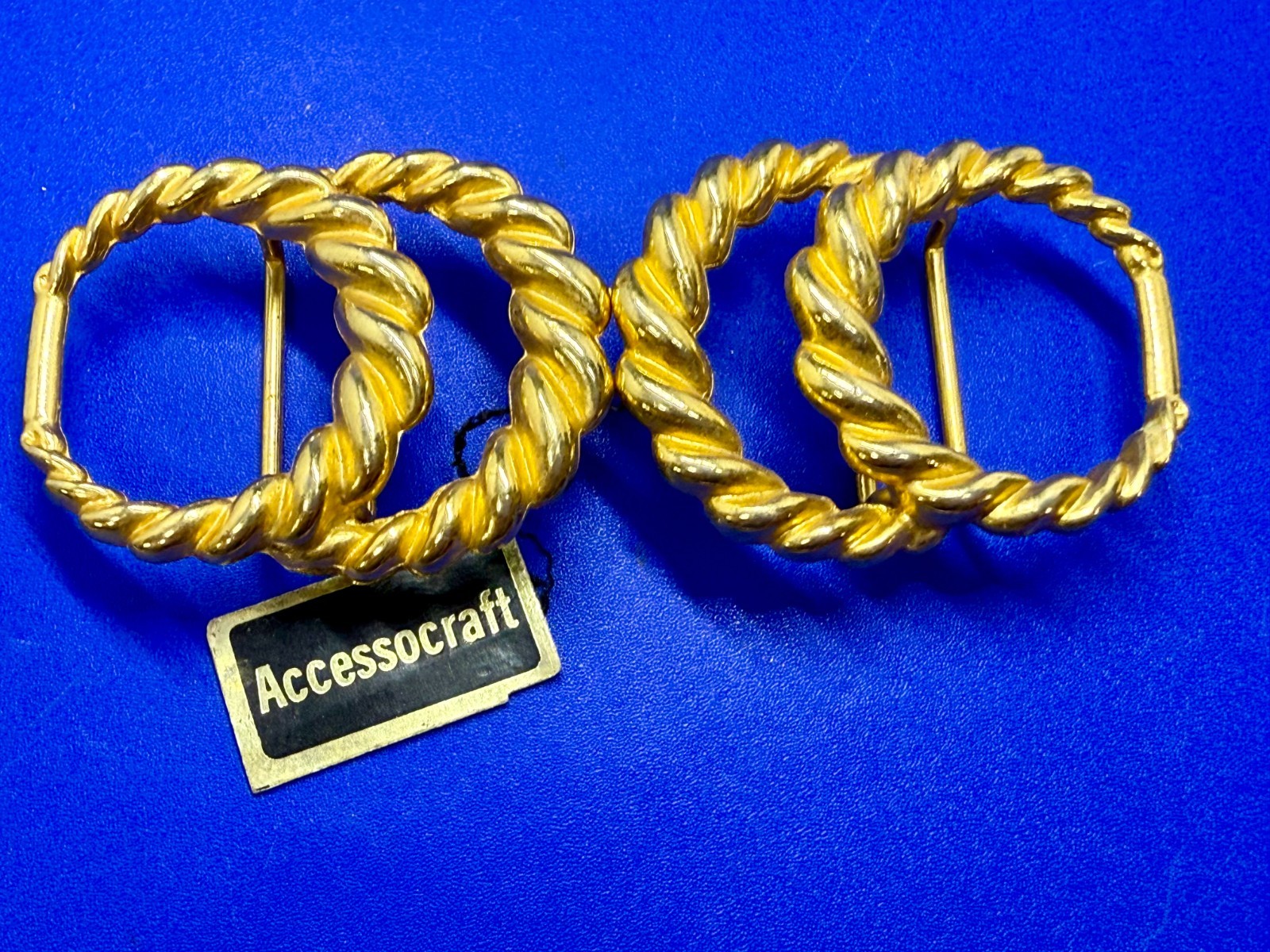 Twisted Rope Openwork Interlocking Two Piece Gold… - image 2