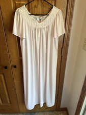 Vintage Miss Elaine Nightgown Pink Lace Cap Sleeve Sz M Silky Nylon Size Medium
