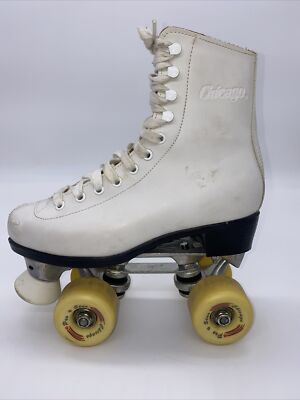 Vintage Ladies Womens CHICAGO Roller Skates Size 6 Pro Star Wheels White 