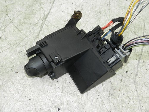(141) MERCEDES E CLASS SALOON W210. HEAD LIGHT SWITCH FUSE BOX BOARD - Picture 3 of 4