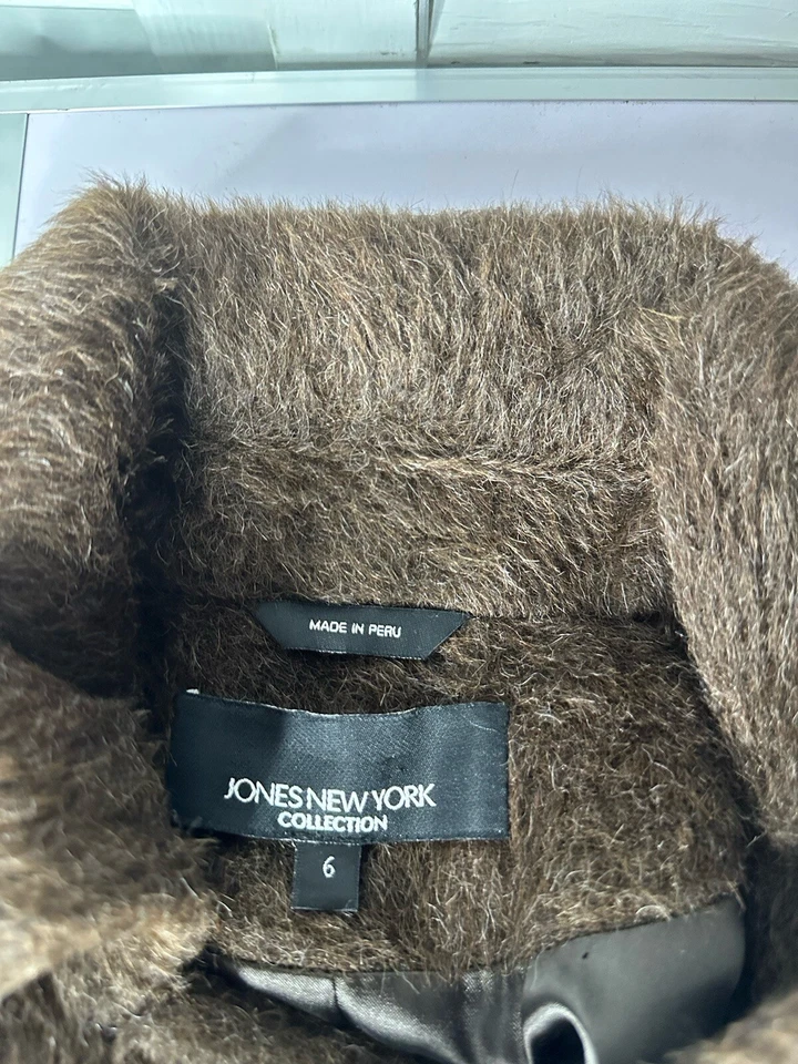 Jones New York Collection Fur 65% Suri Alpaca 35% Wool Brown Long Coat  6 Peru - Image 2 of 4