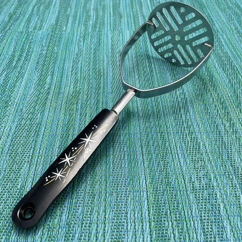 Ekco Black Atomic Starburst Potato Masher Kitchen Utensil MCM Vintage USA
