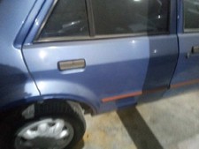 Porte arrière et accessoires Ford ORION