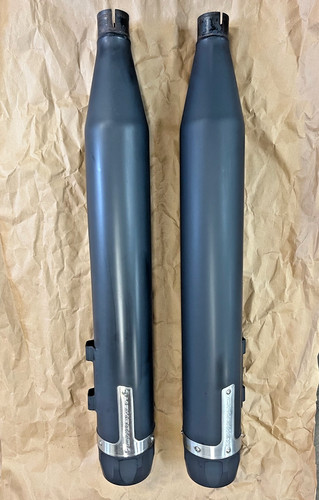 Kuryakyn Crusher Maverick Black 4" Slip-On Muffler Harley Touring 1995-16 *Nice*