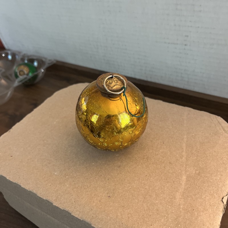 VTG MERCURY CRACKLE HEAVY GLASS CHRISTMAS ORNAMENT KUGEL STYLE GOLD 3"