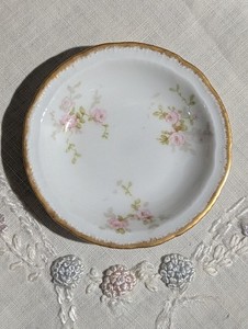 Antique Theodore Haviland Butter Pat Limoges France Pink Roses Brushed Gold Edge