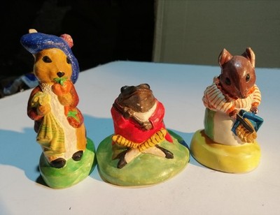 Vintage handbemalte Beatrix Potter Figuren Ornamente, Gips von Paris? 
