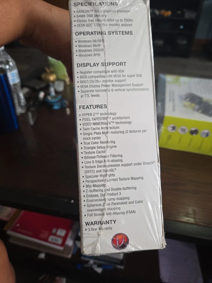 VisionTek ATI Radeon 7000 (VT-KRAD7K 64P) 64MB DDR SDRAM AGP Graphics adapter - Image 2 of 4