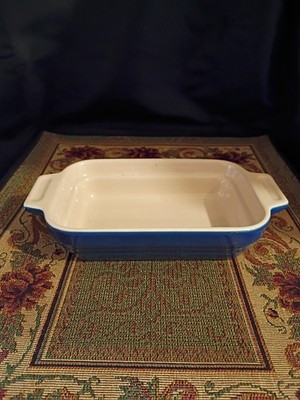 Well Equipped Kitchen Blue Stoneware Baking Dish.                         (19)