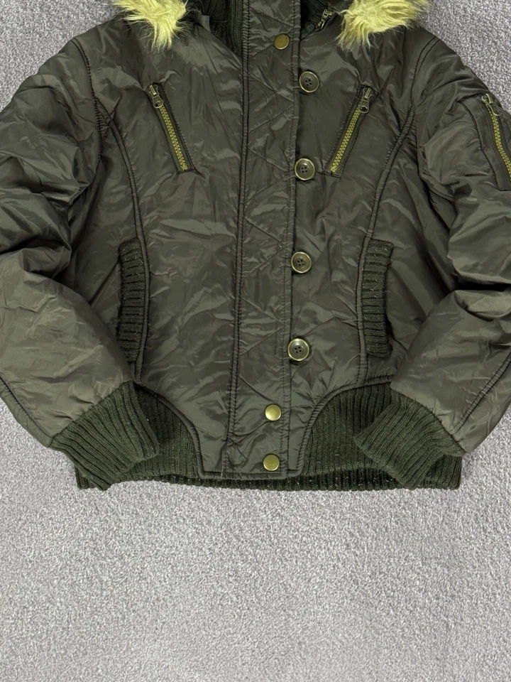 Chaqueta corta holgada de piel sintética estilo japonés Y2K 00's Foto 3 de 4