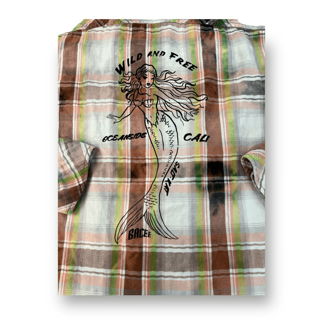 Surplus Front Button Top Size Medium - image 4