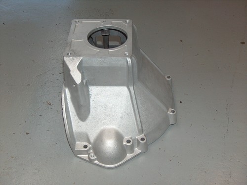 1976-1979 AMC ? T14 Deep Aluminum Bellhousing Alcoa 3157907 - Picture 4 of 14