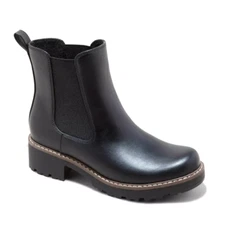 Universal Thread Women's Celina Black Chelsea Boots with Memory Foam Insole NWT