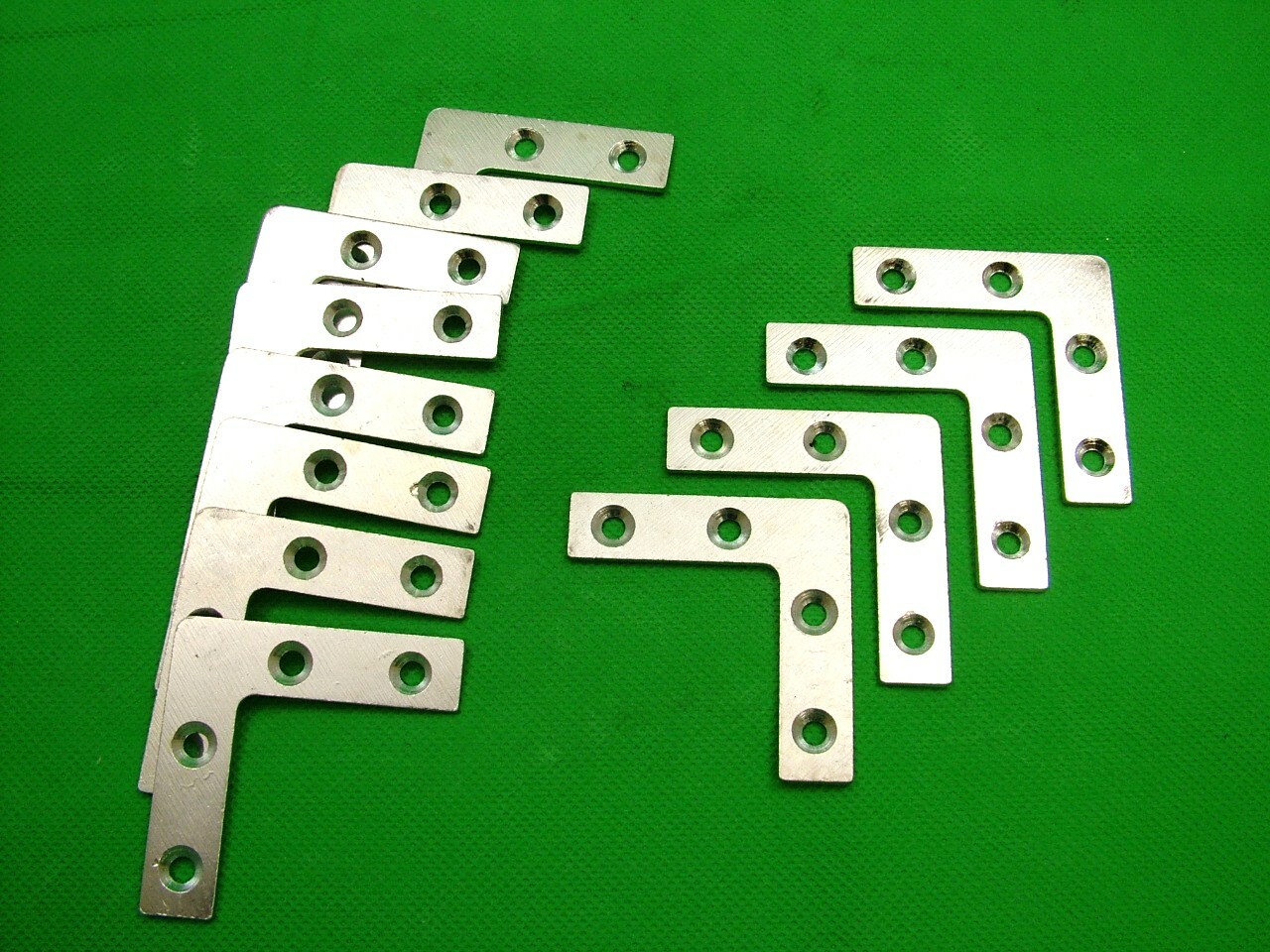 Corner plate flat corner brace fixing L bracket, 50x50mm,pack of 12 zinc plated