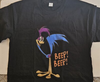 Roadrunner ''BEEP! BEEP! (T-3) Large Design On Front , Men's Black Tee. 