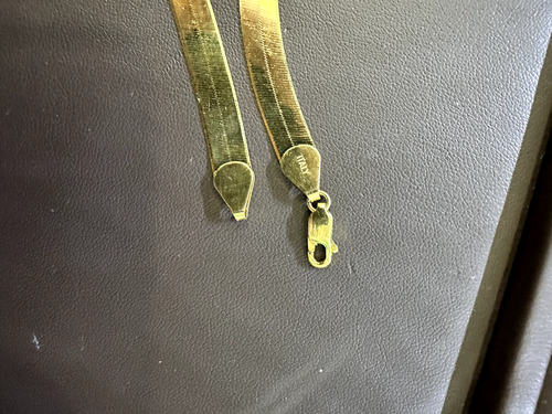 10K Yellow Gold Herringbone 7 MM Wide 20" Long - Picture 4 of 4