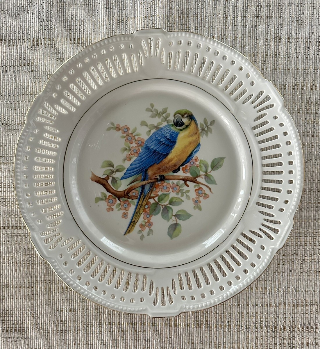 Vintage SCHWARZENHAMMER Bavaria Germany RETICULATED PARROT PLATE 9
