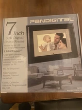 Pandigital Panimage 7-inch Digital Photo Frame