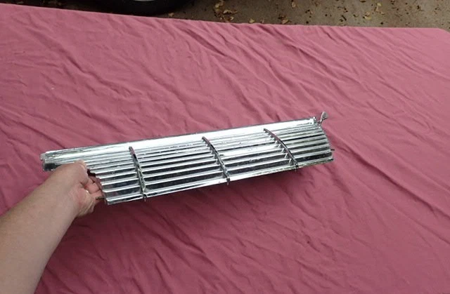 1961 Pontiac решетка, LH, новый из старых запасов! (читайте объявление) 538535 Bonneville, Catalina, Ventura - Изображение 2 из 4