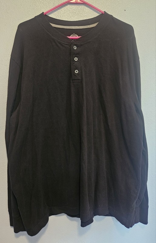 Mens St. Jonhs Bay Black Shirt