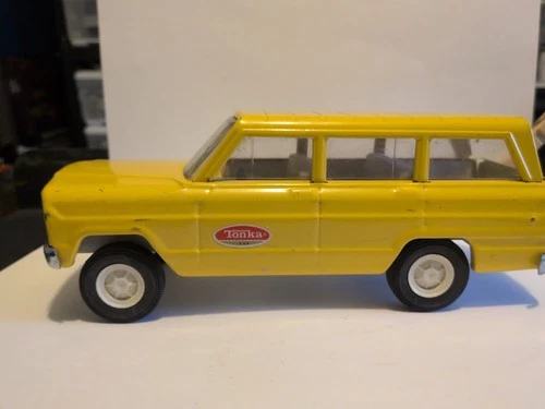 Vintage Yellow Tonka Jeep Pressed Steel